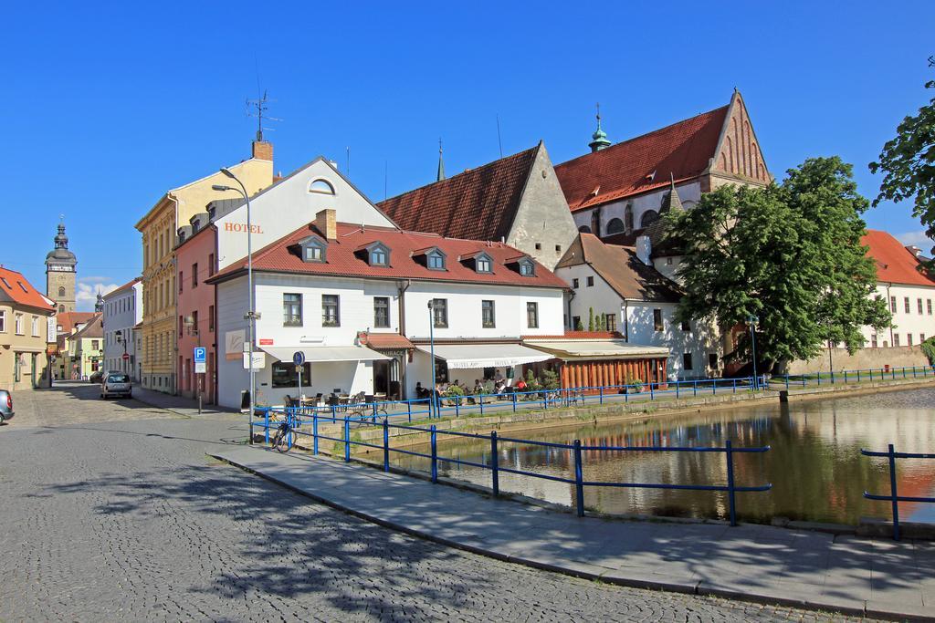 Hotel Klika Ceske Budejovice Exteriör bild